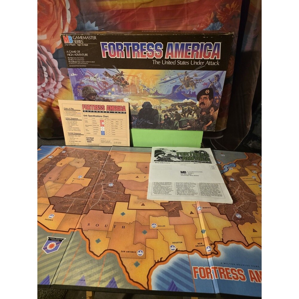 Rare 1986 Milton Bradley Fortress America Board Game Complete Gamemaster 3 Die
